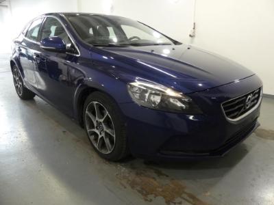 Photo 2 VIN: YV1MV8481F2249589 - VOLVO V40 DIESEL - 2012 