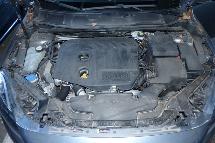 Photo 22 VIN: YV1MV8481F2250220 - VOLVO V40 