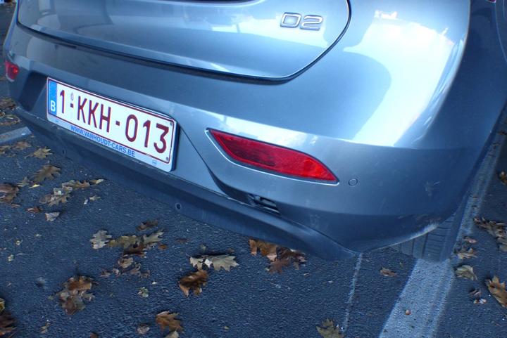 Photo 31 VIN: YV1MV8481F2250220 - VOLVO V40 