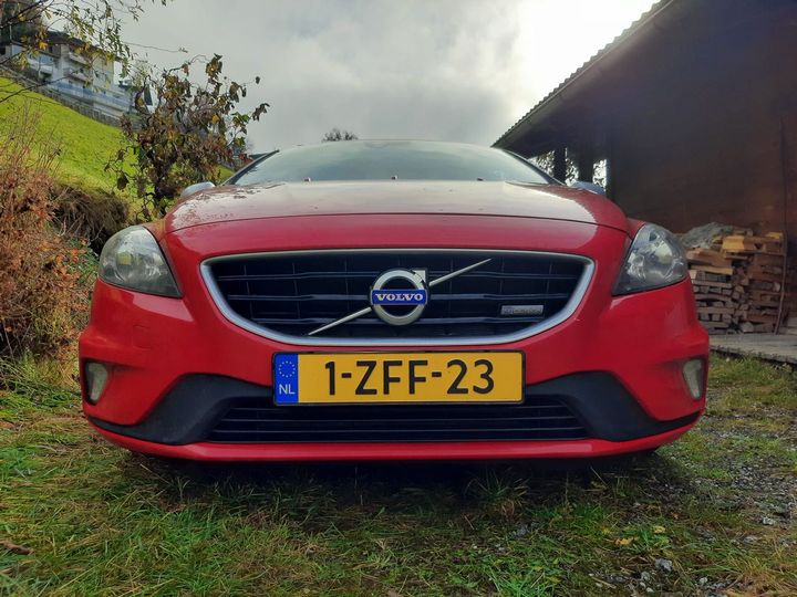 Photo 1 VIN: YV1MVA851F2182350 - VOLVO V40 