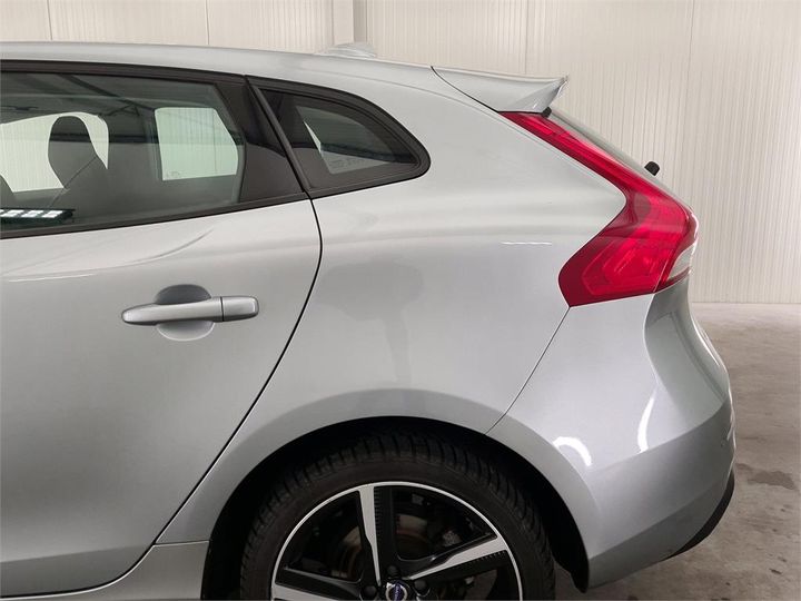 Photo 19 VIN: YV1MVA881H2382317 - VOLVO V40 