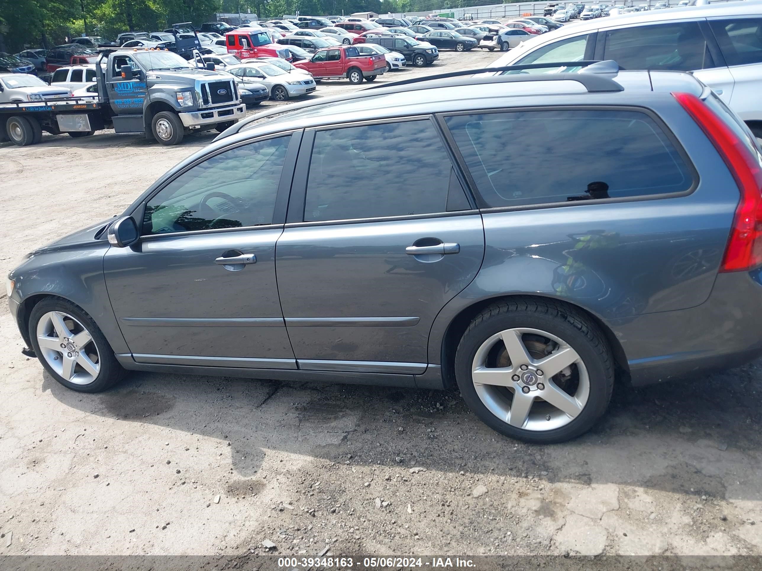 Photo 13 VIN: YV1MW382182405088 - VOLVO V50 