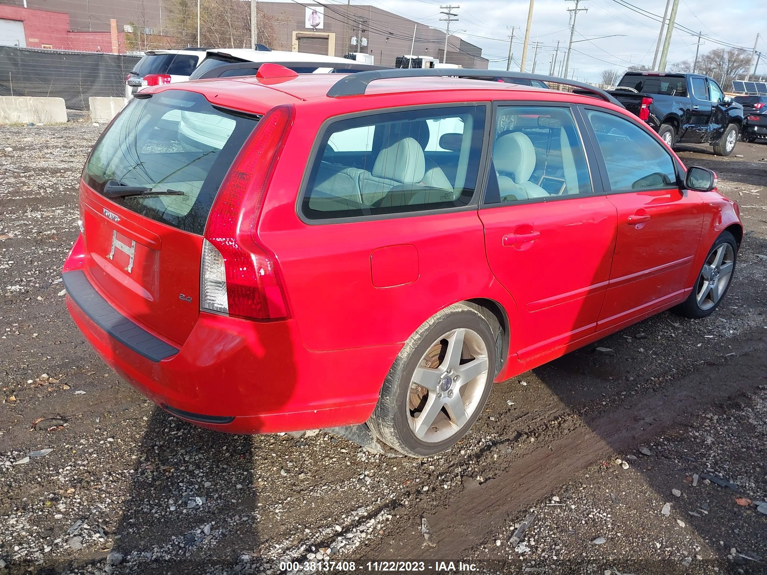 Photo 3 VIN: YV1MW382982425623 - VOLVO V50 