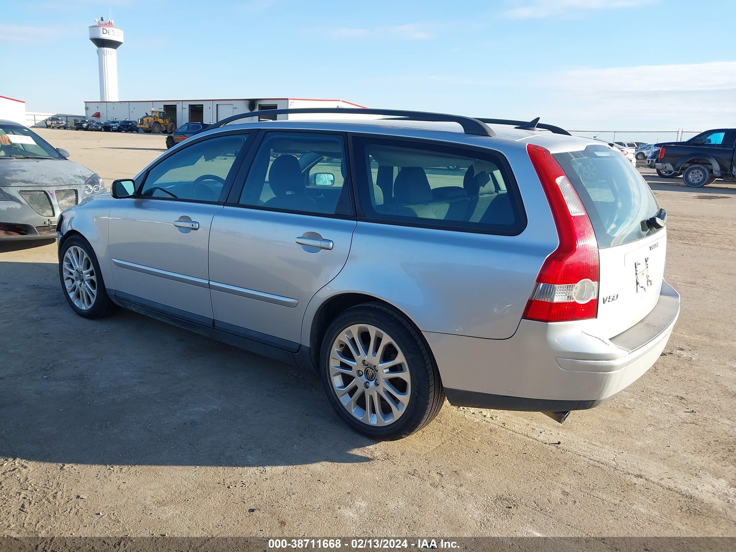 Photo 2 VIN: YV1MW682X52041055 - VOLVO V50 