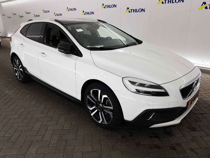 Photo 2 VIN: YV1MZ29L0H2118364 - VOLVO V40 CROSS COUNTRY 