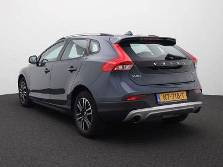 Photo 2 VIN: YV1MZ29L0H2136015 - VOLVO V40 CROSS COUNTRY 