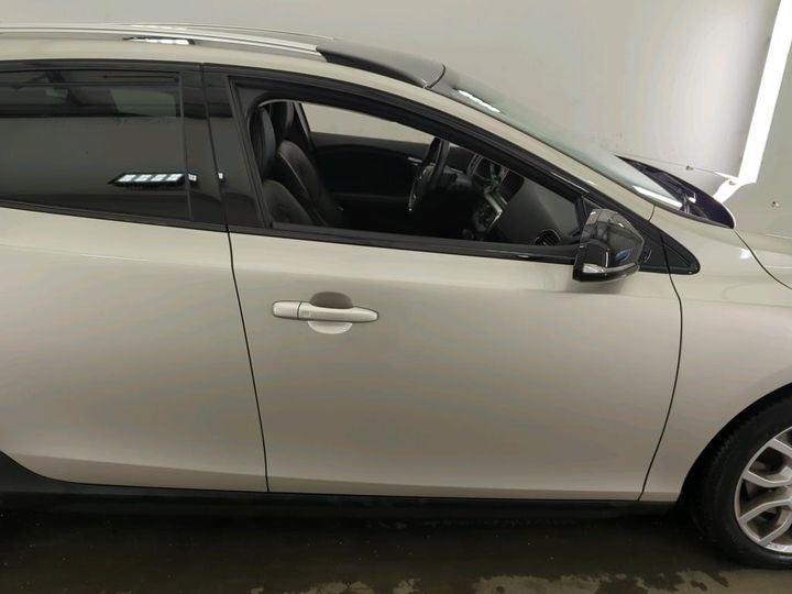 Photo 15 VIN: YV1MZ32V0K2179375 - VOLVO V40 