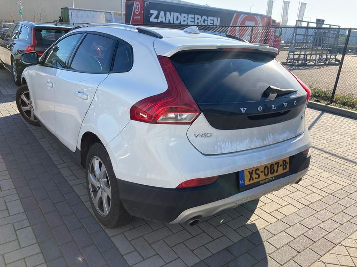 Photo 2 VIN: YV1MZ32V0K2182410 - VOLVO V40 CROSS COUNTRY 