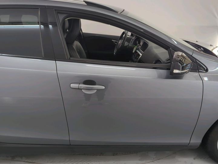 Photo 11 VIN: YV1MZ32V0K2183460 - VOLVO V40 