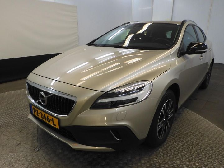 Photo 0 VIN: YV1MZ37L1J2145343 - VOLVO V40 CROSS COUNTRY 