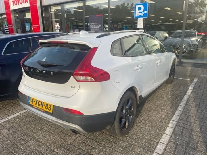 Photo 2 VIN: YV1MZ485BE2042730 - VOLVO V40 CROSS COUNTRY 