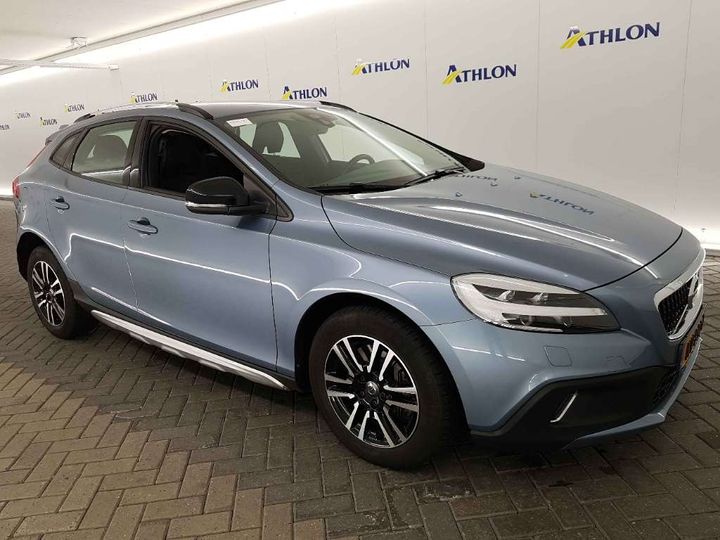 Photo 2 VIN: YV1MZ74L0H2127307 - VOLVO V40 CROSS COUNTRY 