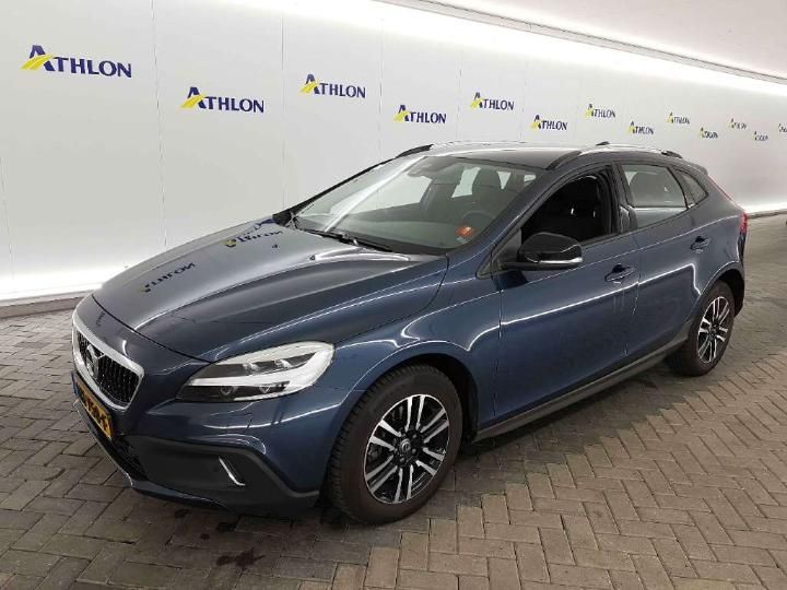 Photo 1 VIN: YV1MZ74L0H2130039 - VOLVO V40 CROSS COUNTRY 