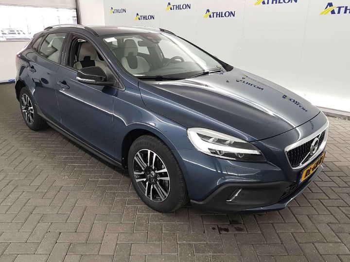 Photo 2 VIN: YV1MZ74L0J2152152 - VOLVO V40 CROSS COUNTRY 