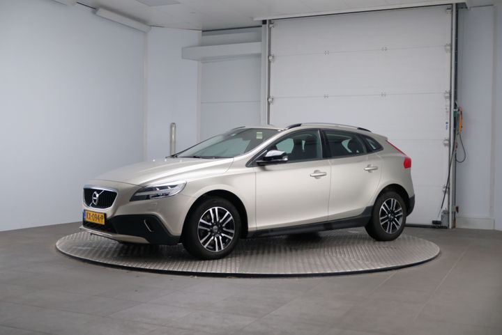 Photo 1 VIN: YV1MZ74L1H2127201 - VOLVO V40 CROSS COUNTRY 