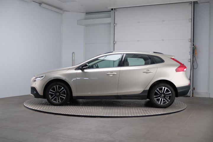 Photo 2 VIN: YV1MZ74L1H2127201 - VOLVO V40 CROSS COUNTRY 