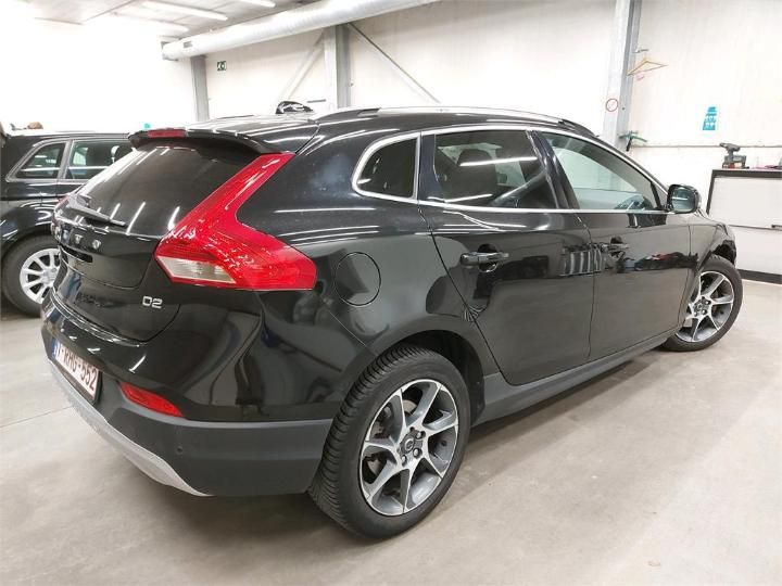 Photo 2 VIN: YV1MZ74L1H2129233 - VOLVO V40 CROSS COUNTRY 