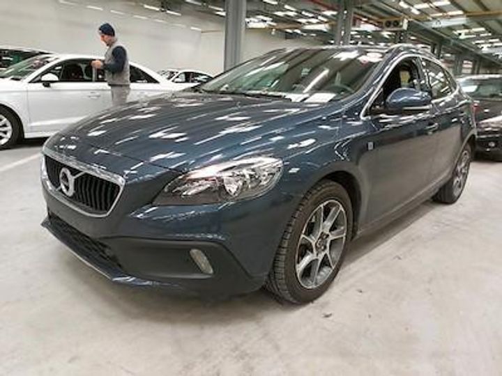 Photo 0 VIN: YV1MZ74L1H2129535 - VOLVO V40 CROSS COUNTRY DIESEL - 2016 