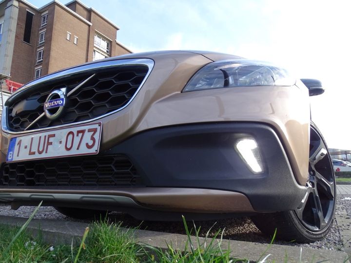 Photo 32 VIN: YV1MZ79L1G2101440 - VOLVO V40 