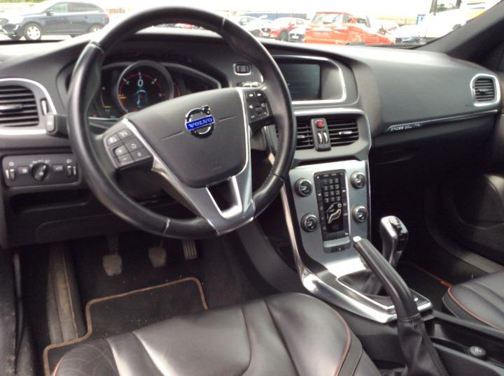 Photo 20 VIN: YV1MZ8451F2067381 - VOLVO V40 CROSS COUNTRY 