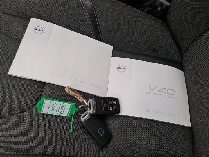 Photo 4 VIN: YV1MZA8L1G2104071 - VOLVO V40 