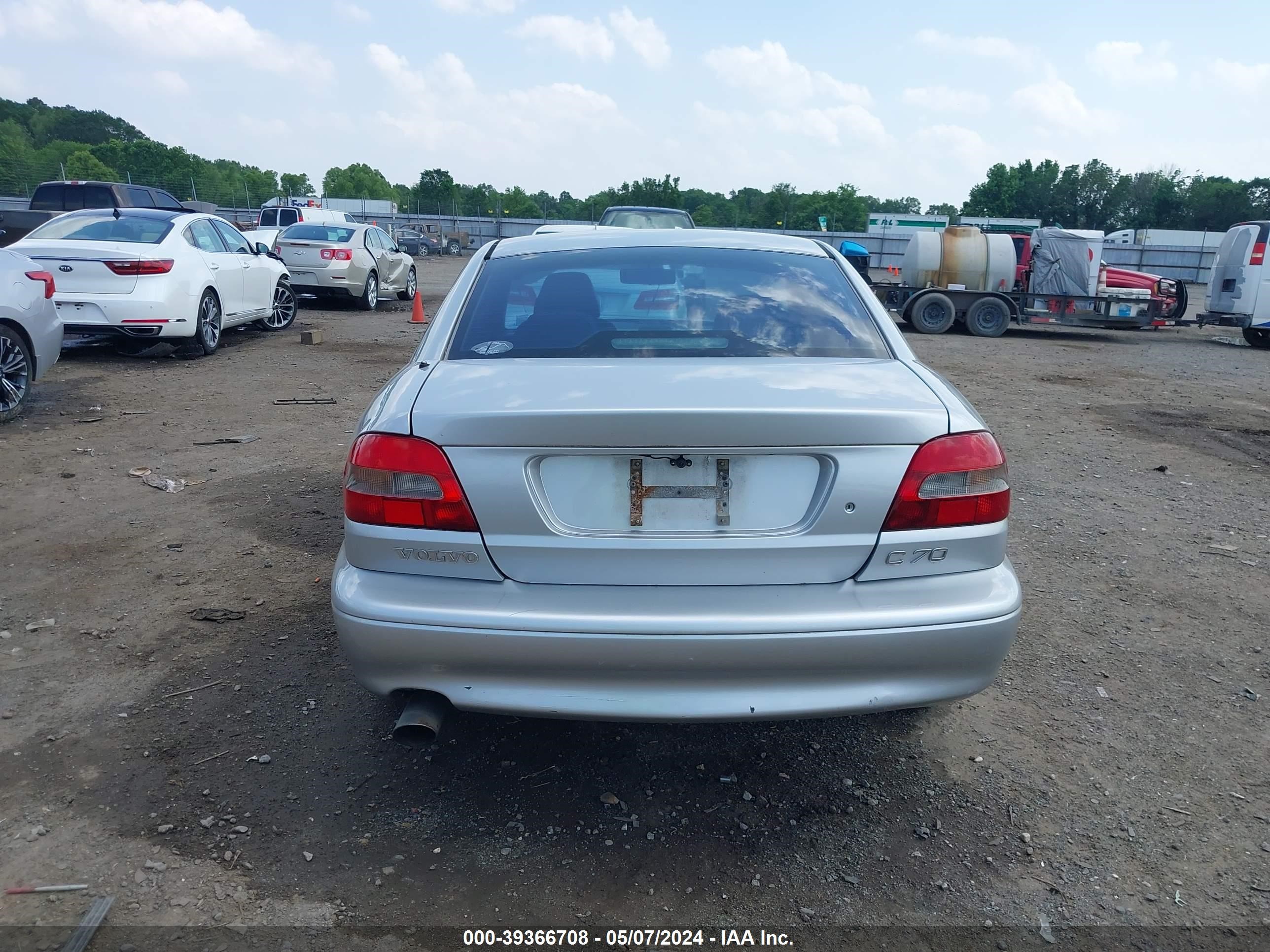 Photo 15 VIN: YV1NK5378WJ004770 - VOLVO C70 