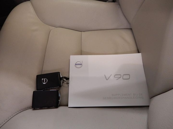 Photo 21 VIN: YV1PW10BDH1010019 - VOLVO V90 