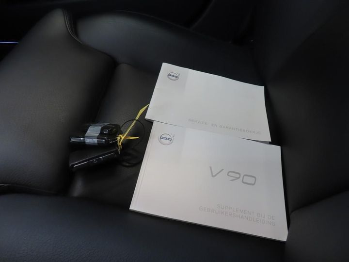 Photo 3 VIN: YV1PW10BDJ1051081 - VOLVO V90 