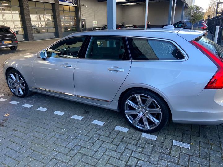 Photo 2 VIN: YV1PW68BCH1001405 - VOLVO V90 