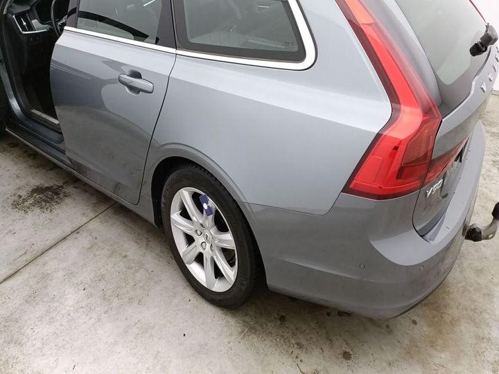 Photo 18 VIN: YV1PW79B0H1016041 - VOLVO V90 