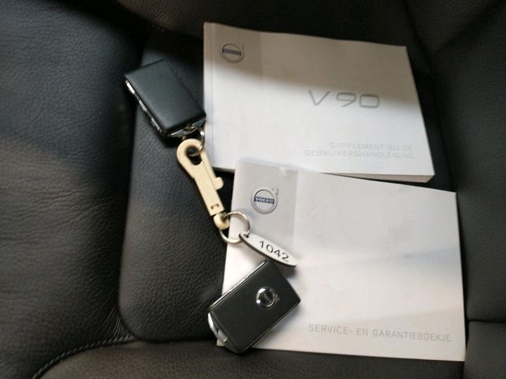 Photo 9 VIN: YV1PW79B0J1043423 - VOLVO V90 