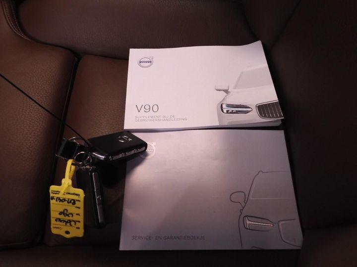 Photo 16 VIN: YV1PW79B0J1053610 - VOLVO V90 