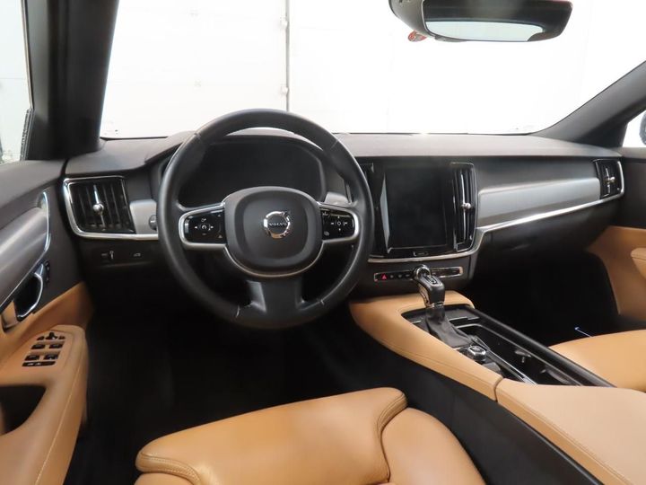 Photo 3 VIN: YV1PW79B0J1054468 - VOLVO V90 