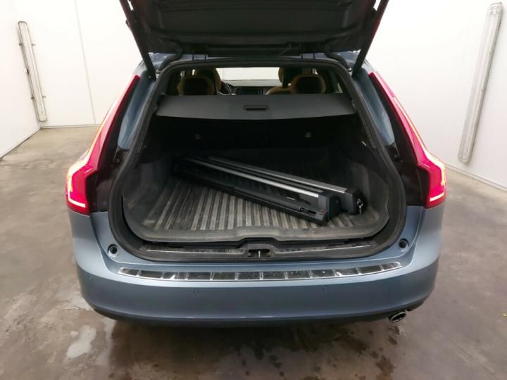 Photo 30 VIN: YV1PW79B0J1067416 - VOLVO V90 