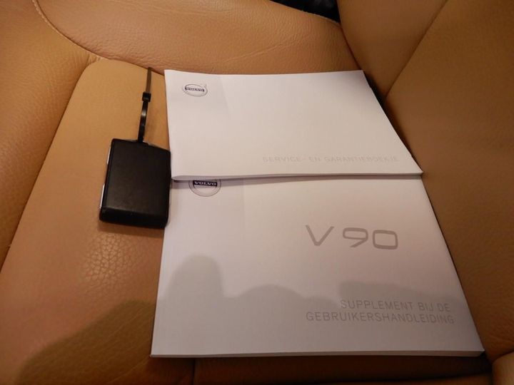 Photo 16 VIN: YV1PW79B1H1022683 - VOLVO V90 