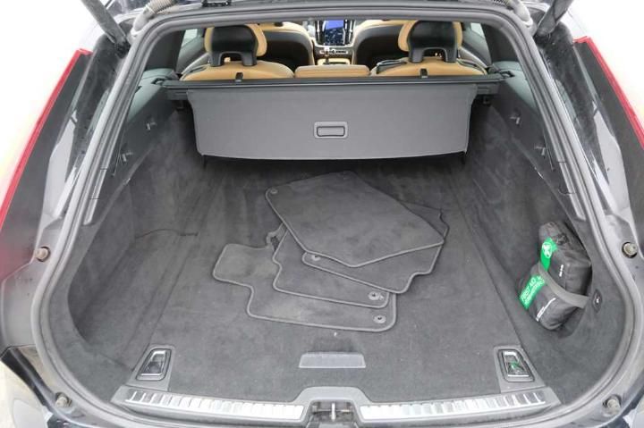 Photo 13 VIN: YV1PWA8B1J1038744 - VOLVO V90 &#3916 