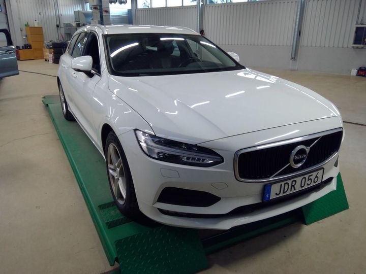 Photo 1 VIN: YV1PWA8B1J1040768 - VOLVO V90 