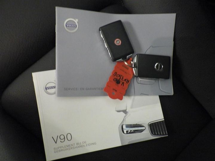 Photo 11 VIN: YV1PWA8B1J1054227 - VOLVO V90 