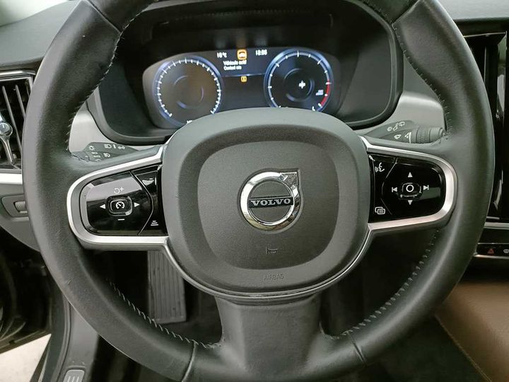 Photo 23 VIN: YV1PWA8B1J1069487 - VOLVO V90 &#3916 