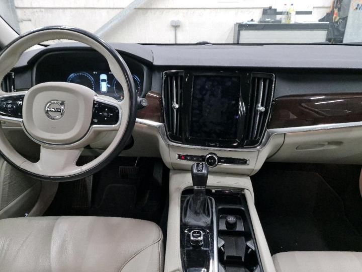 Photo 8 VIN: YV1PWA8BCH1010461 - VOLVO V90 