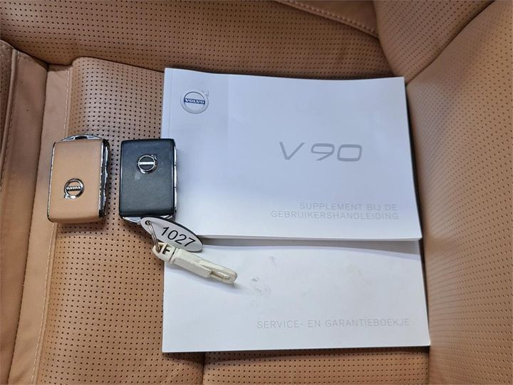 Photo 9 VIN: YV1PWA8BDH1018448 - VOLVO V90 