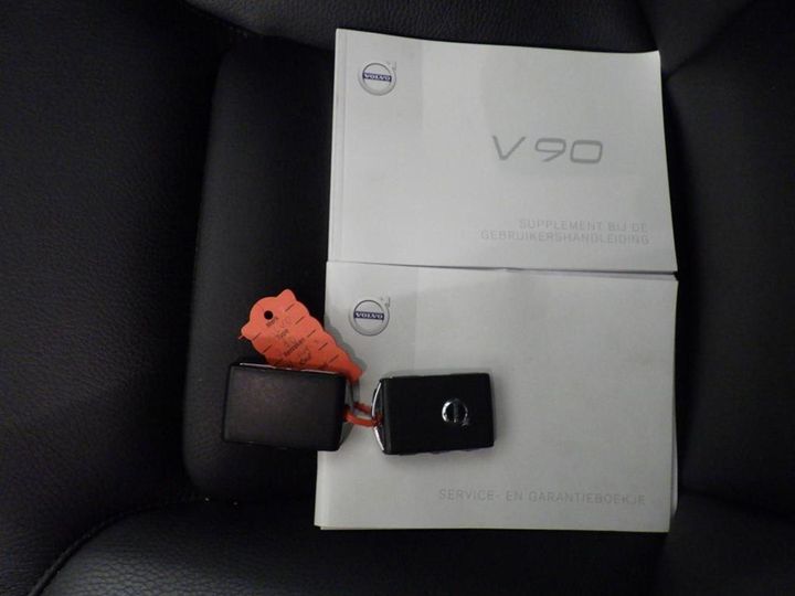 Photo 10 VIN: YV1PWA8BDH1018667 - VOLVO V90 