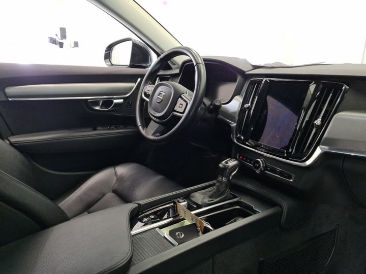 Photo 3 VIN: YV1PWA8BDJ1042554 - VOLVO V90 