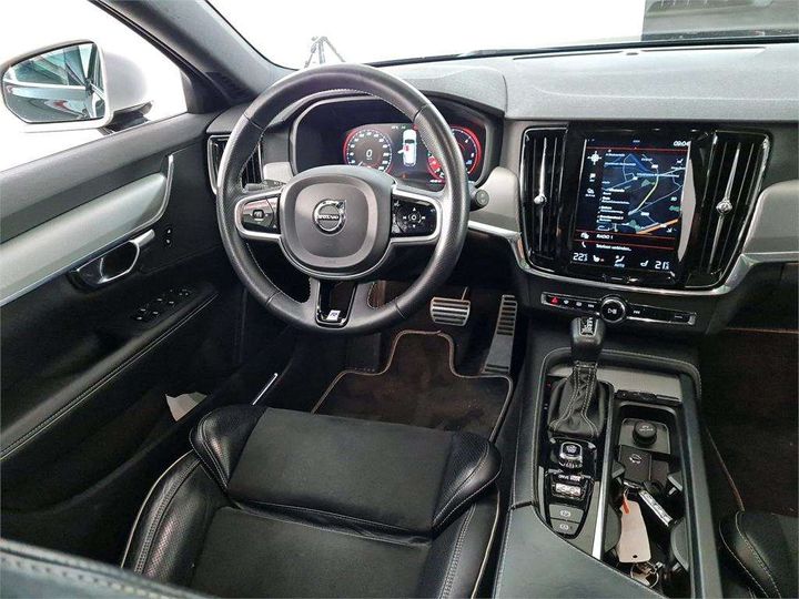 Photo 3 VIN: YV1PWA8BDJ1050192 - VOLVO V90 