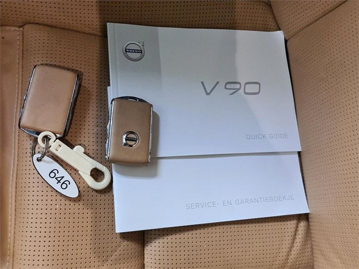 Photo 9 VIN: YV1PWA8BDJ1051018 - VOLVO V90 