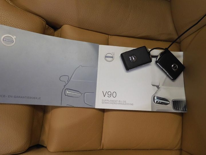 Photo 16 VIN: YV1PWA8BDJ1054058 - VOLVO V90 