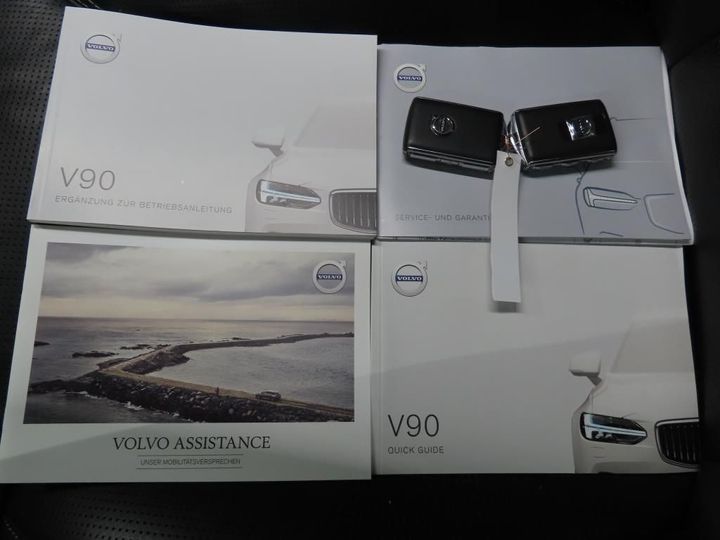 Photo 3 VIN: YV1PWA8UDK1085493 - VOLVO V90 