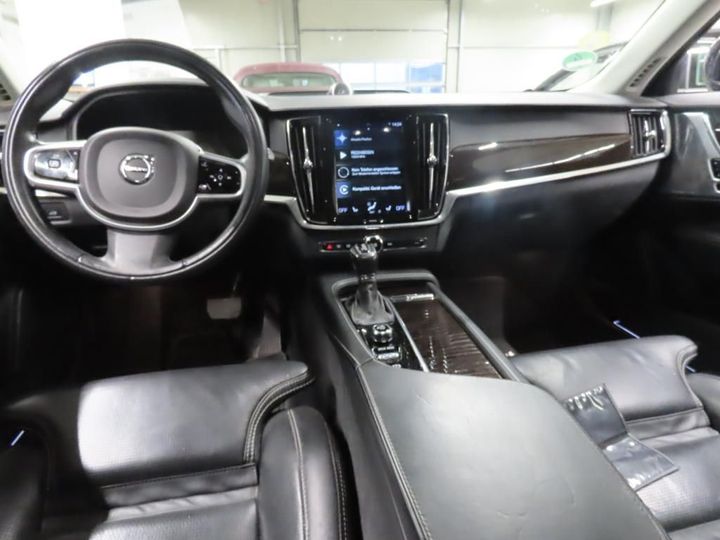 Photo 36 VIN: YV1PWA8UDK1085493 - VOLVO V90 