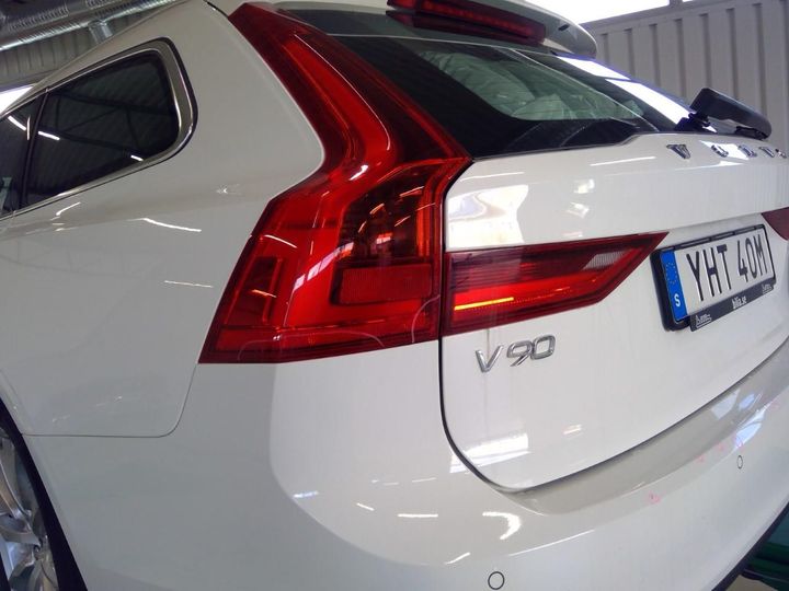 Photo 17 VIN: YV1PWA8UDL1131838 - VOLVO V90 