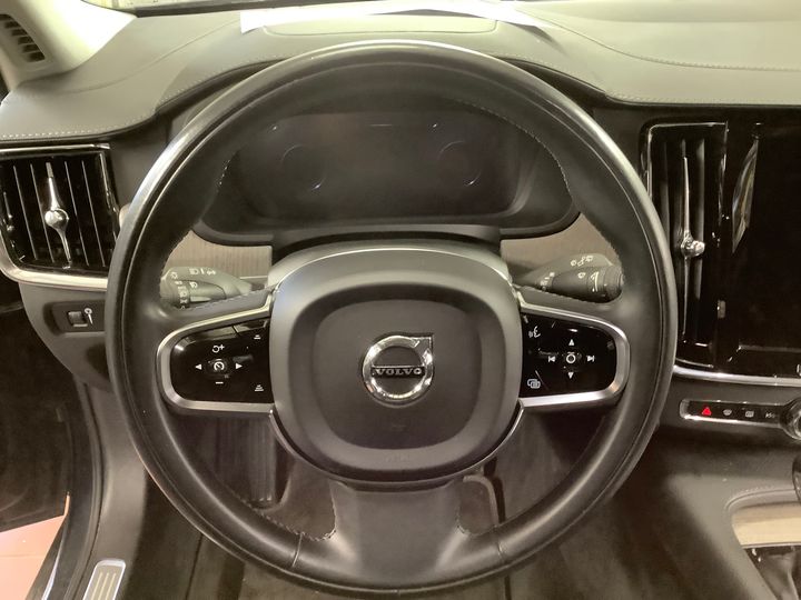 Photo 4 VIN: YV1PWA8VDM1161693 - VOLVO V90 